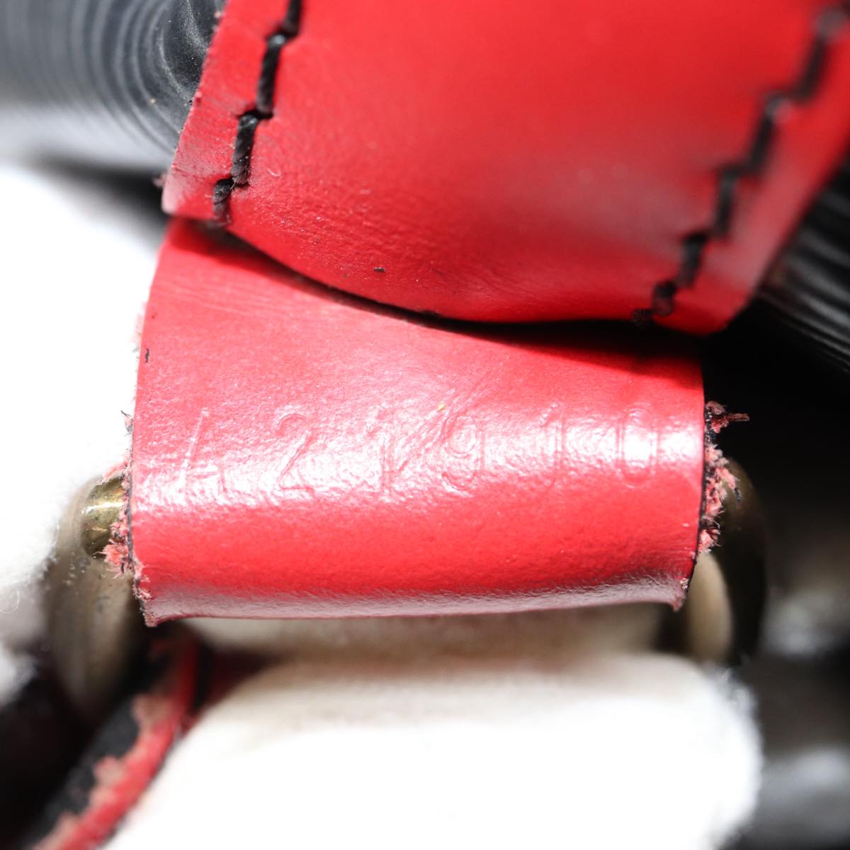 LO-LV bags 6227