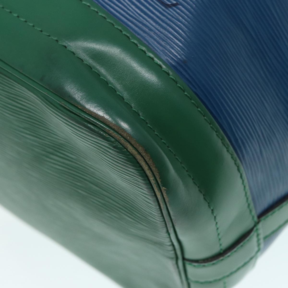 LO-LV bags 6327