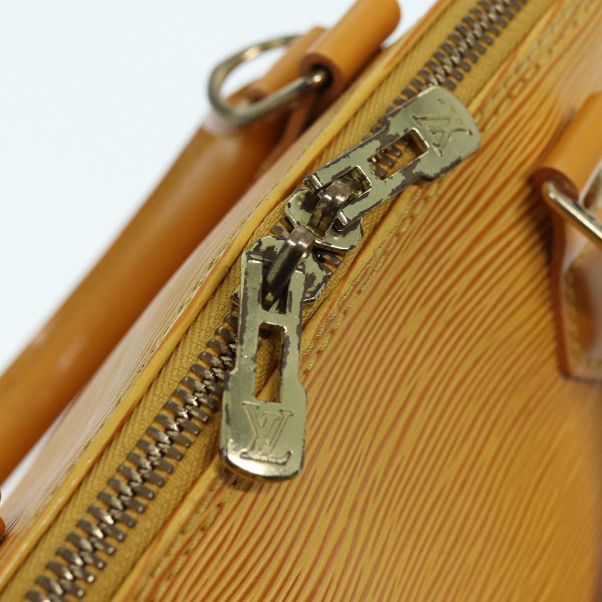 LO-LV bags 2396