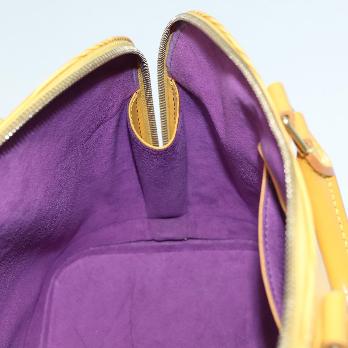 LO-LV bags 2396