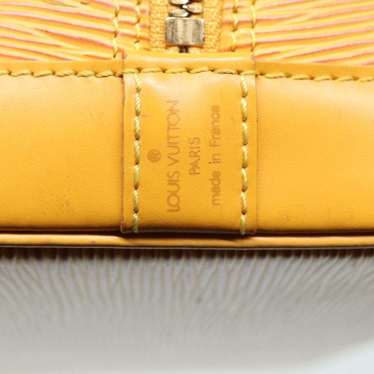 LO-LV bags 2397
