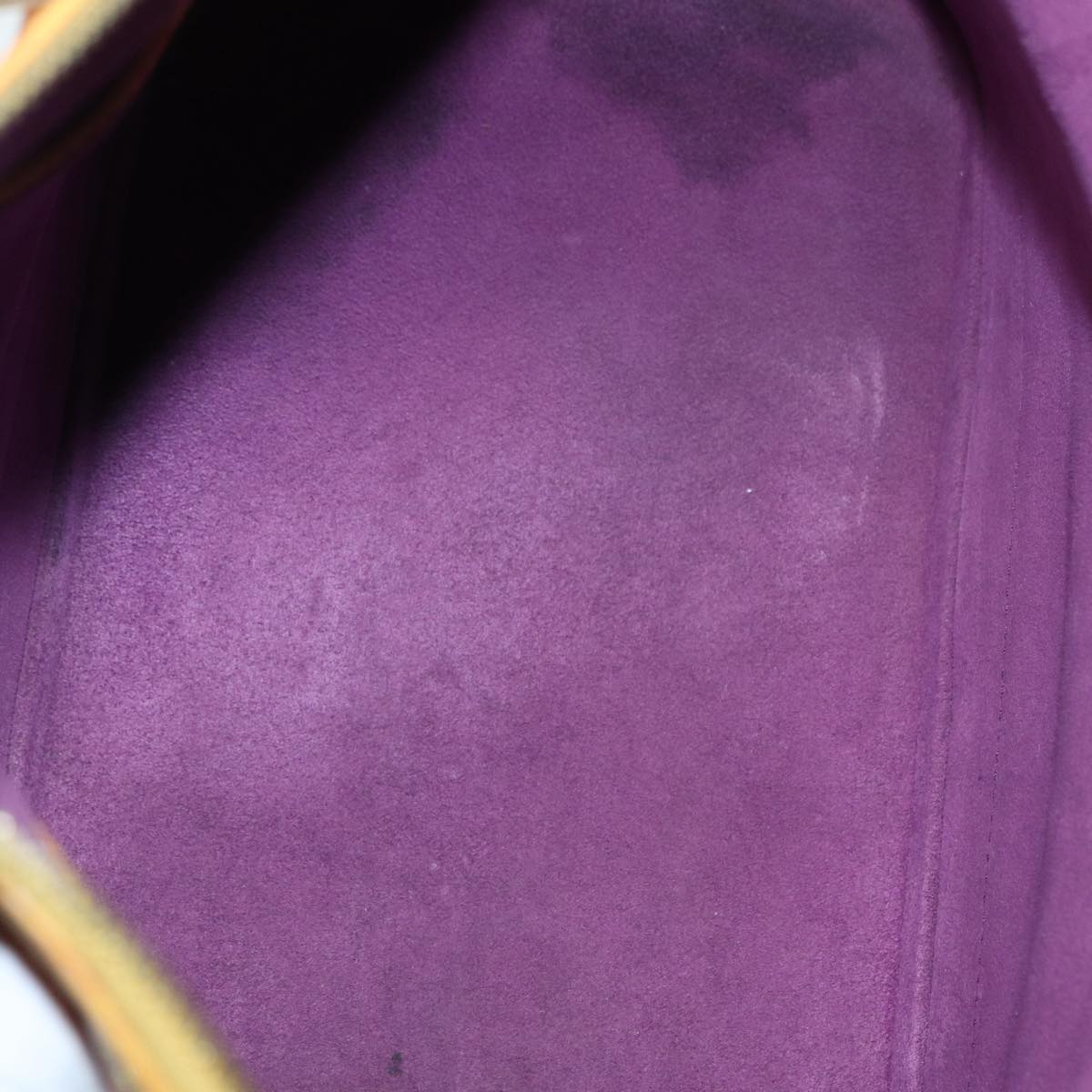 LO-LV bags 2397
