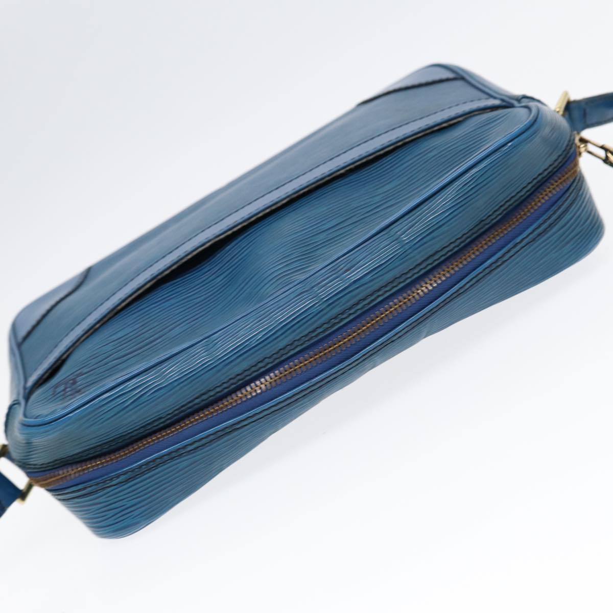 LO-LV bags 6189