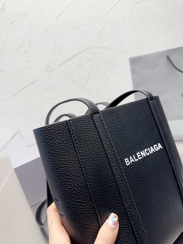 LO - BGA Bags - 1596