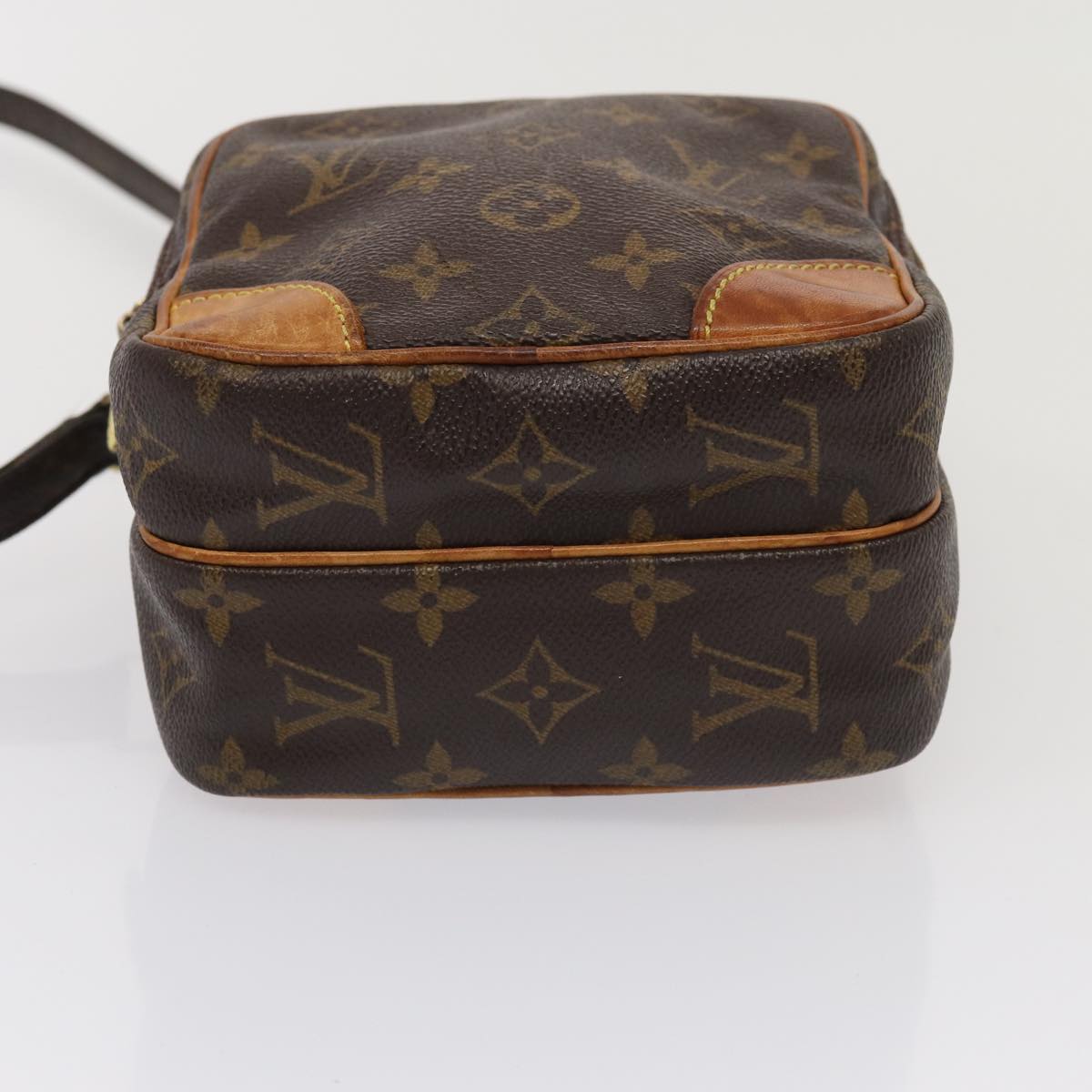 LO-LV bags 6201