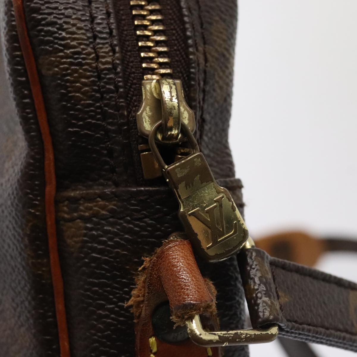 LO-LV bags 6311