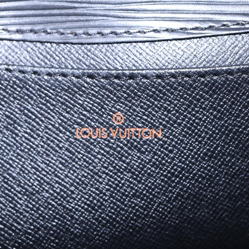 LO-LV bags 2422