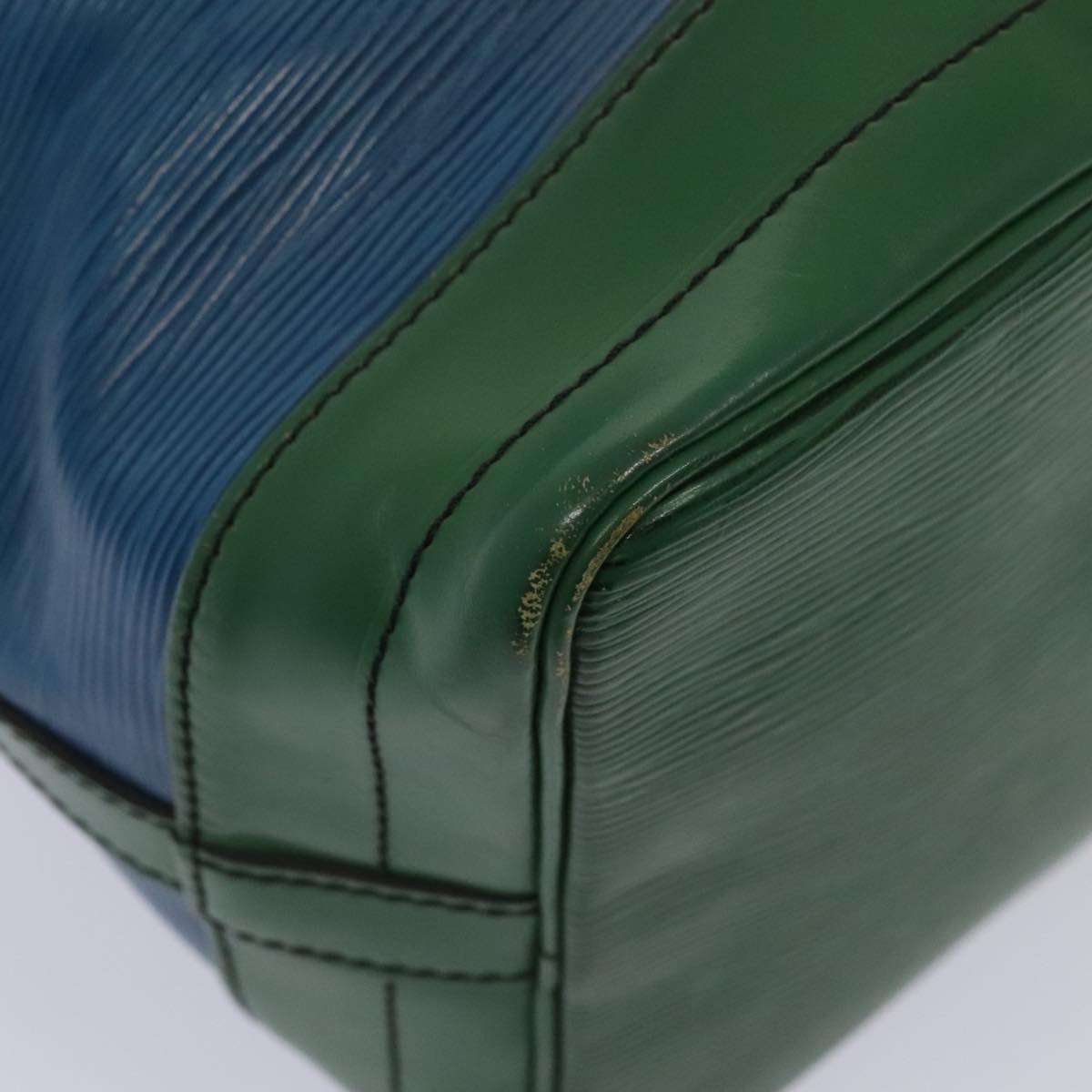 LO-LV bags 6380