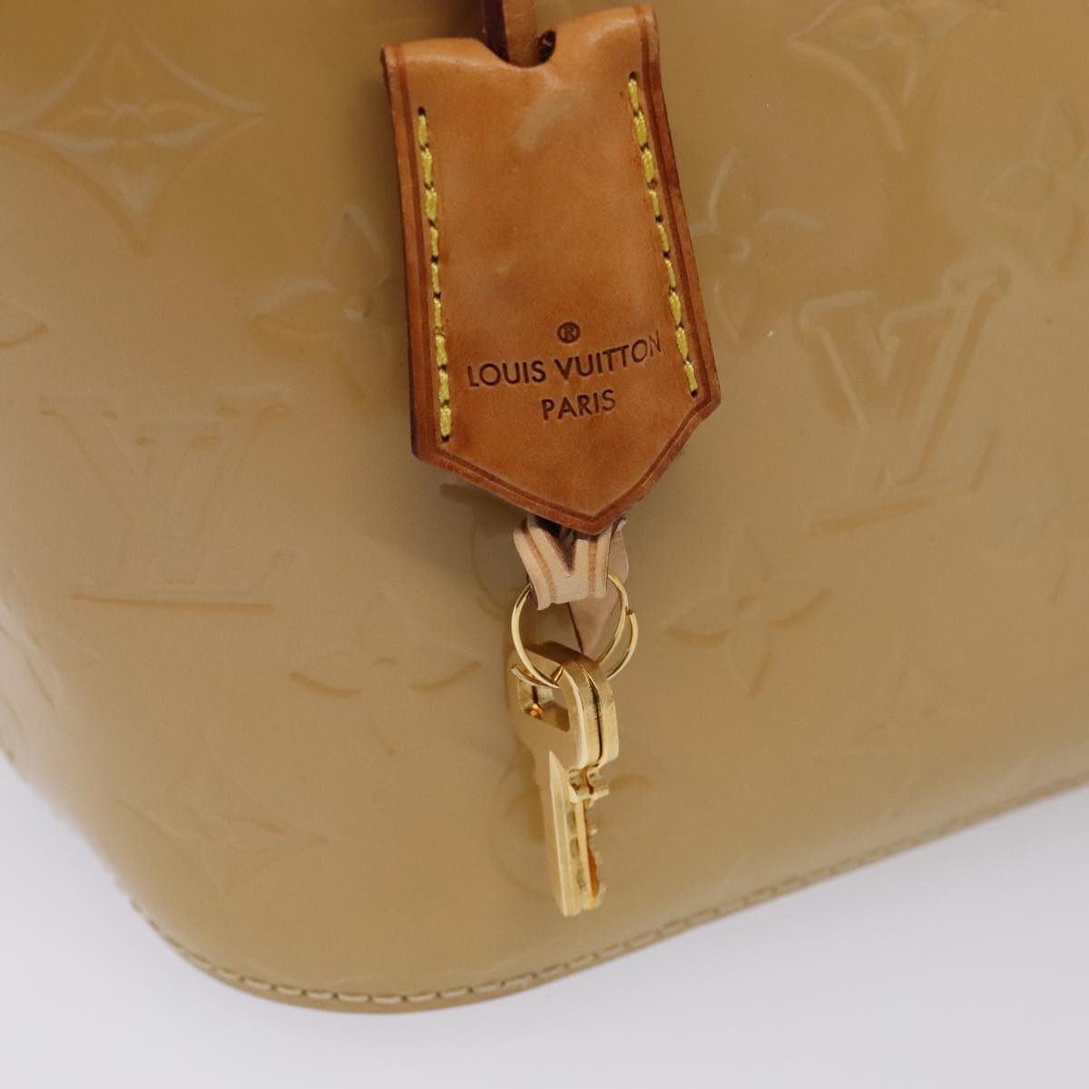 LO-LV bags 2747