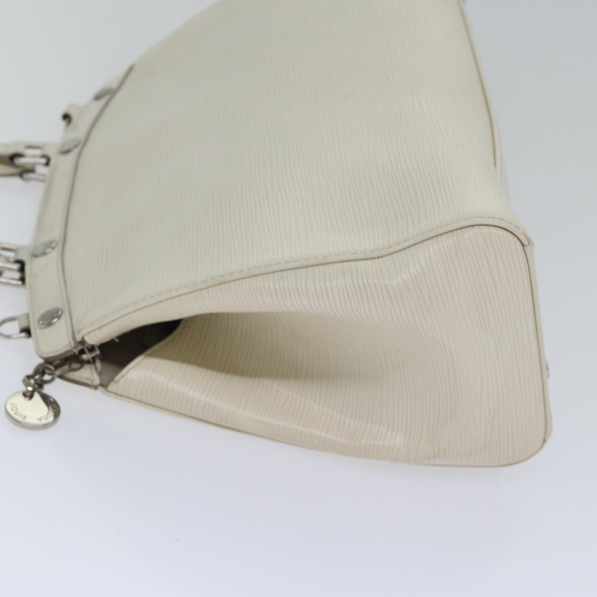 LO-LV bags 2429