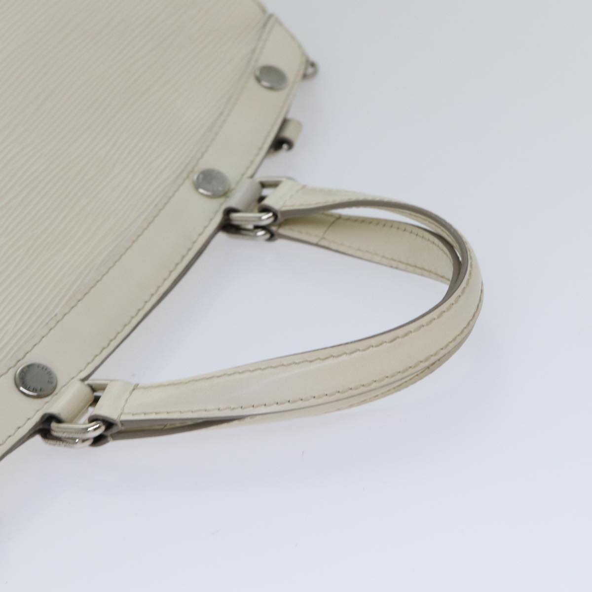 LO-LV bags 2429