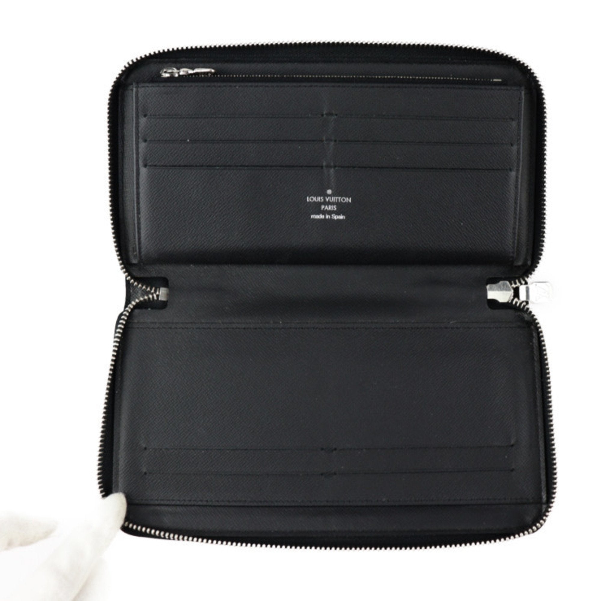 LO-LV bags 3042