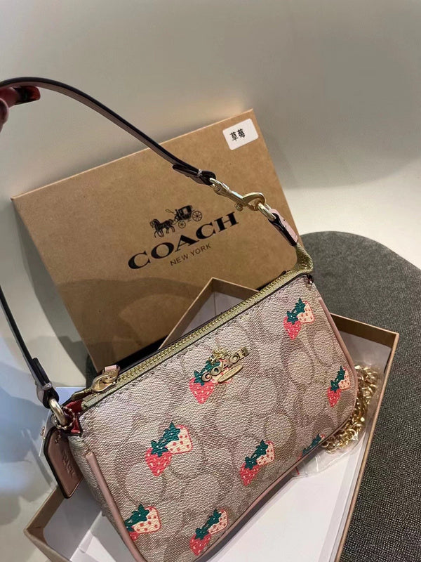 LO - CCH Bags - 115