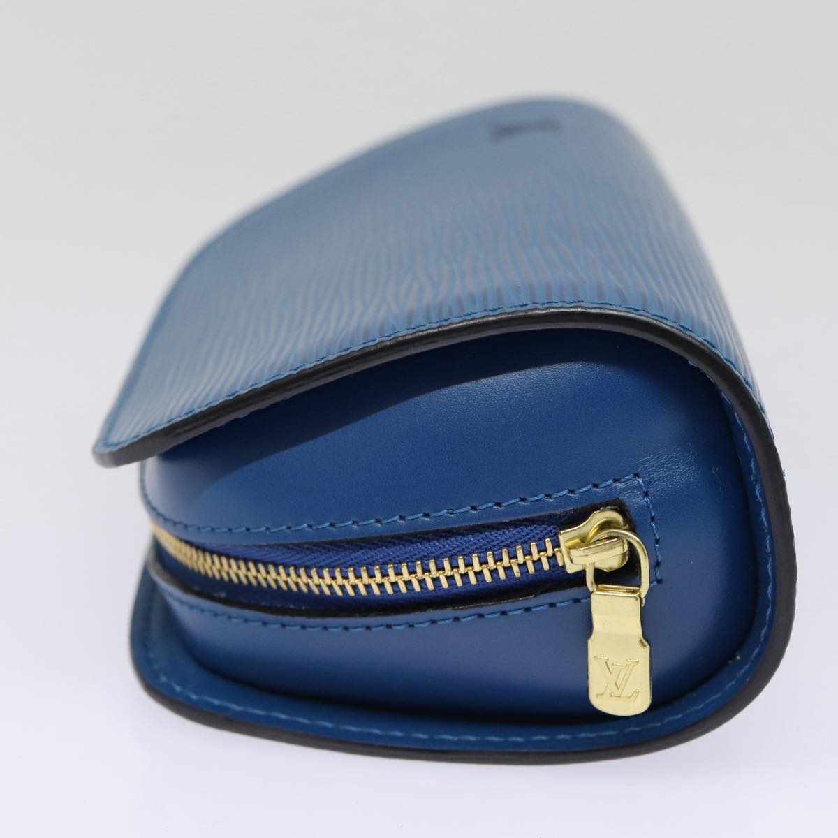 LO-LV bags 2484
