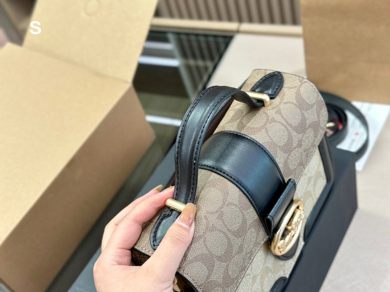 LO - CCH Bags - 121