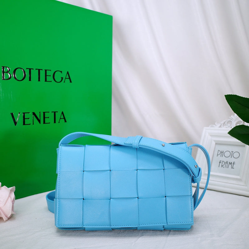 B-VENETA STYLISH HANBAGS FOR WOMEN - - 107