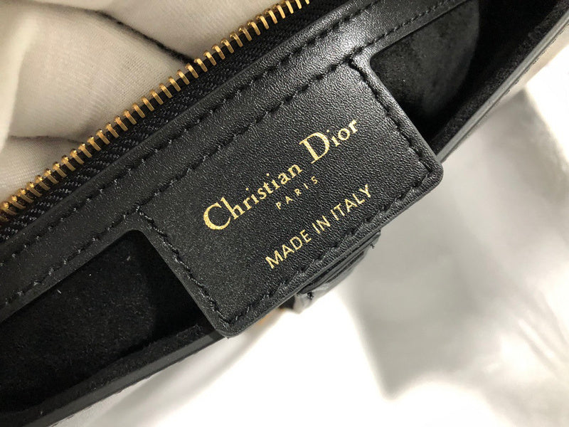 LO - DYOR   BAGS FOR WOMEN - FASHION LUXURY BAGS 121