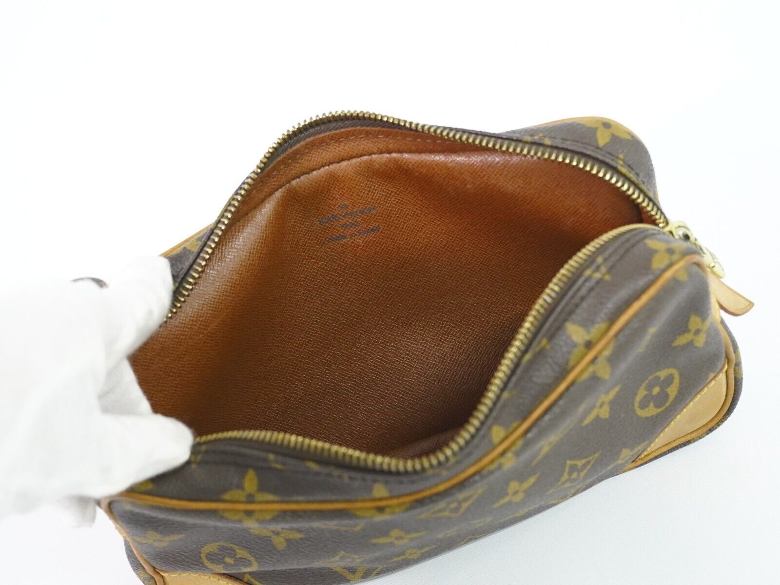 LO-LV bags 884