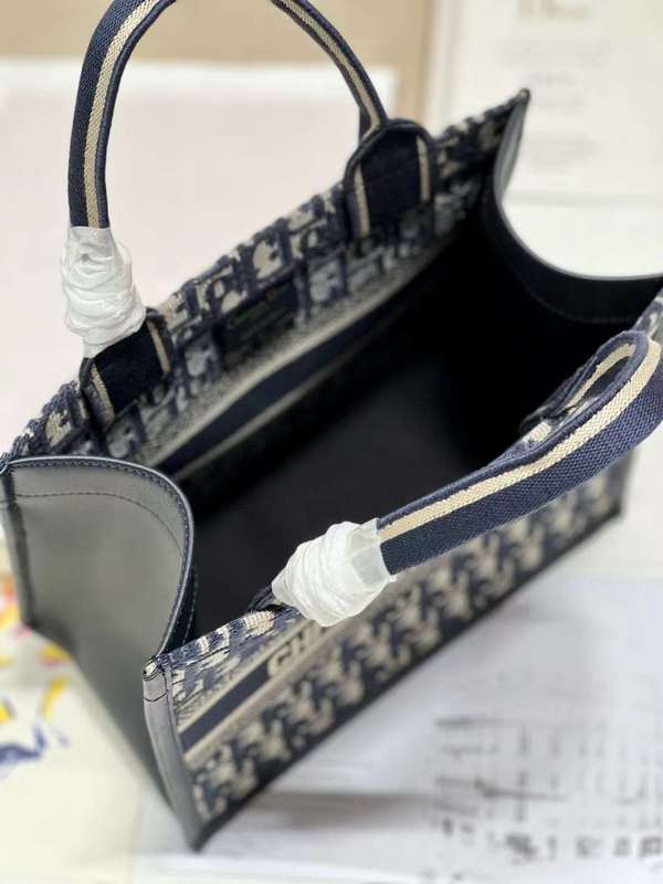 LO - DYOR   BAGS FOR WOMEN - FASHION LUXURY BAGS 029