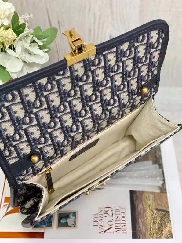 LO - DYOR   BAGS FOR WOMEN - FASHION LUXURY BAGS 407