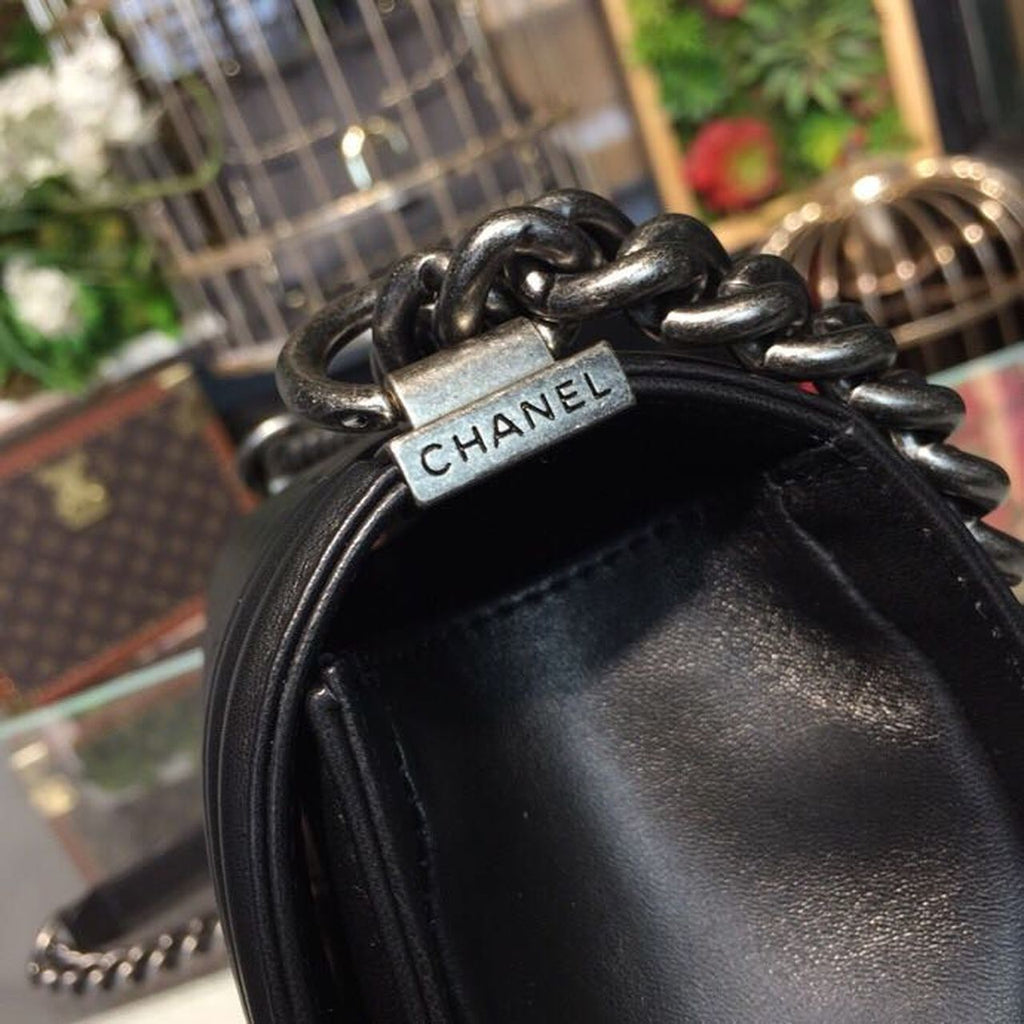 CHL -  Boy Handbag SilLusso Official - Hardware Black For Women Bags, Shoulder And Crossbody Bags 9.8in/25LO A67086