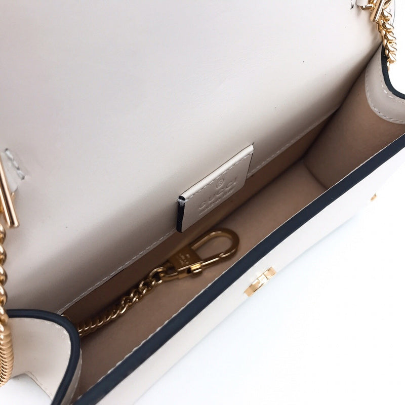 LO - GCC Bags - 2593