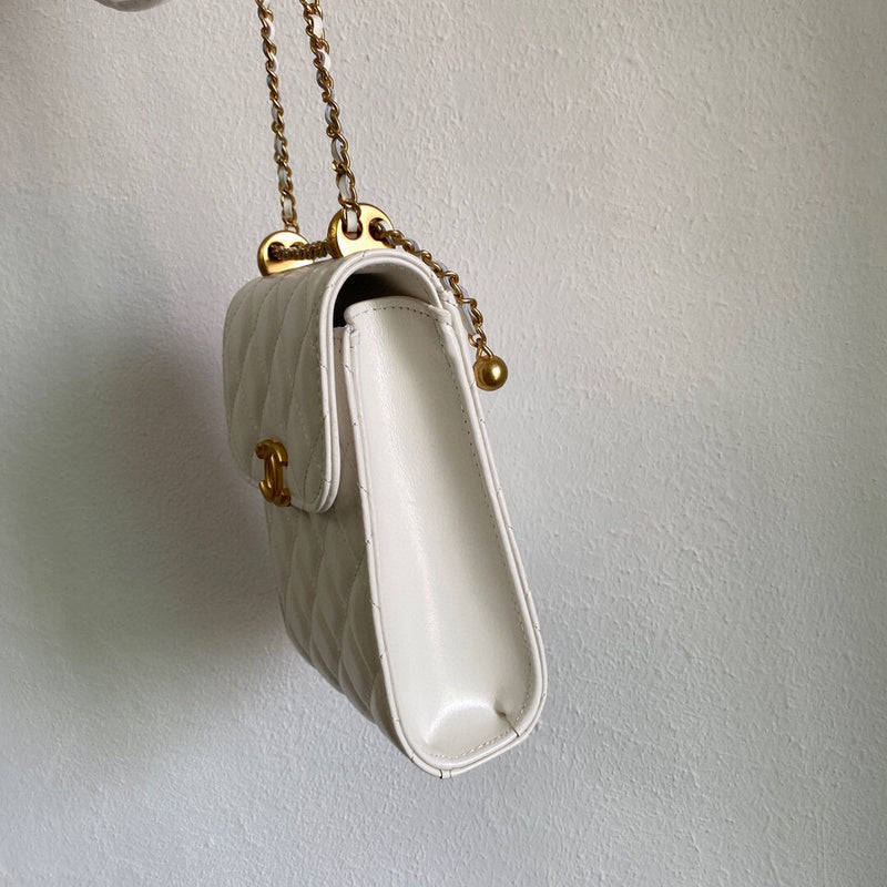 LO - CHL Bags - 3710