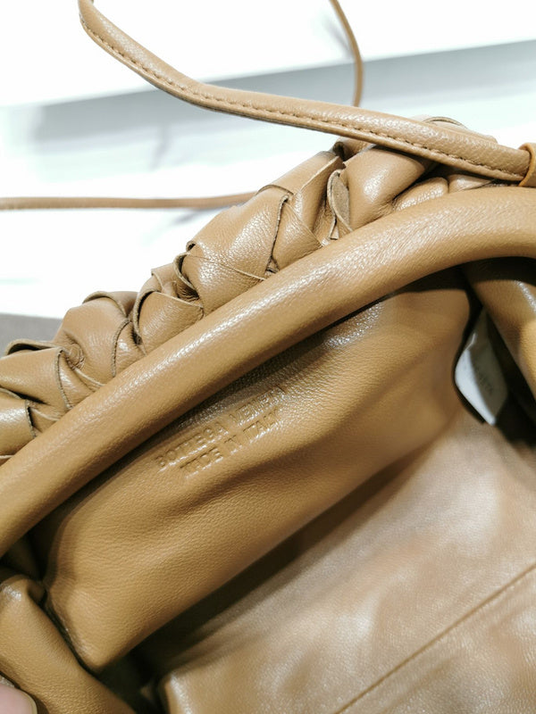 B-VENETA STYLISH HANBAGS FOR WOMEN - 383
