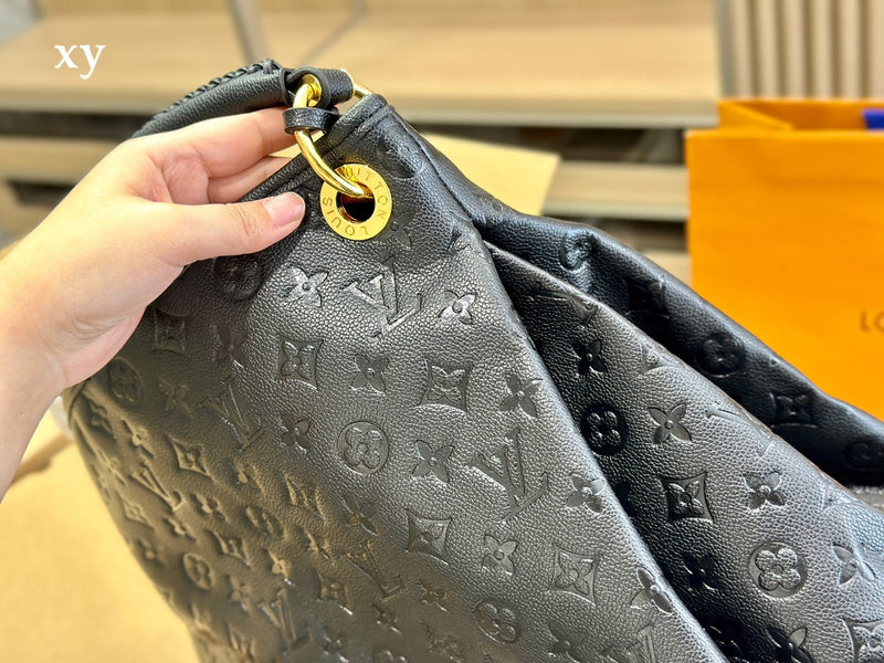 LO - LV Bags - 15008