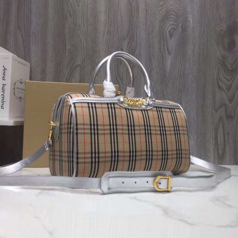 BB Small 1983 Check LiNike Bowling Bag White/Brown For Women, Women’s Bags 9.1in/23LO