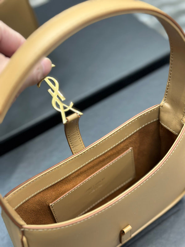 BB - YSL Bag - 2495