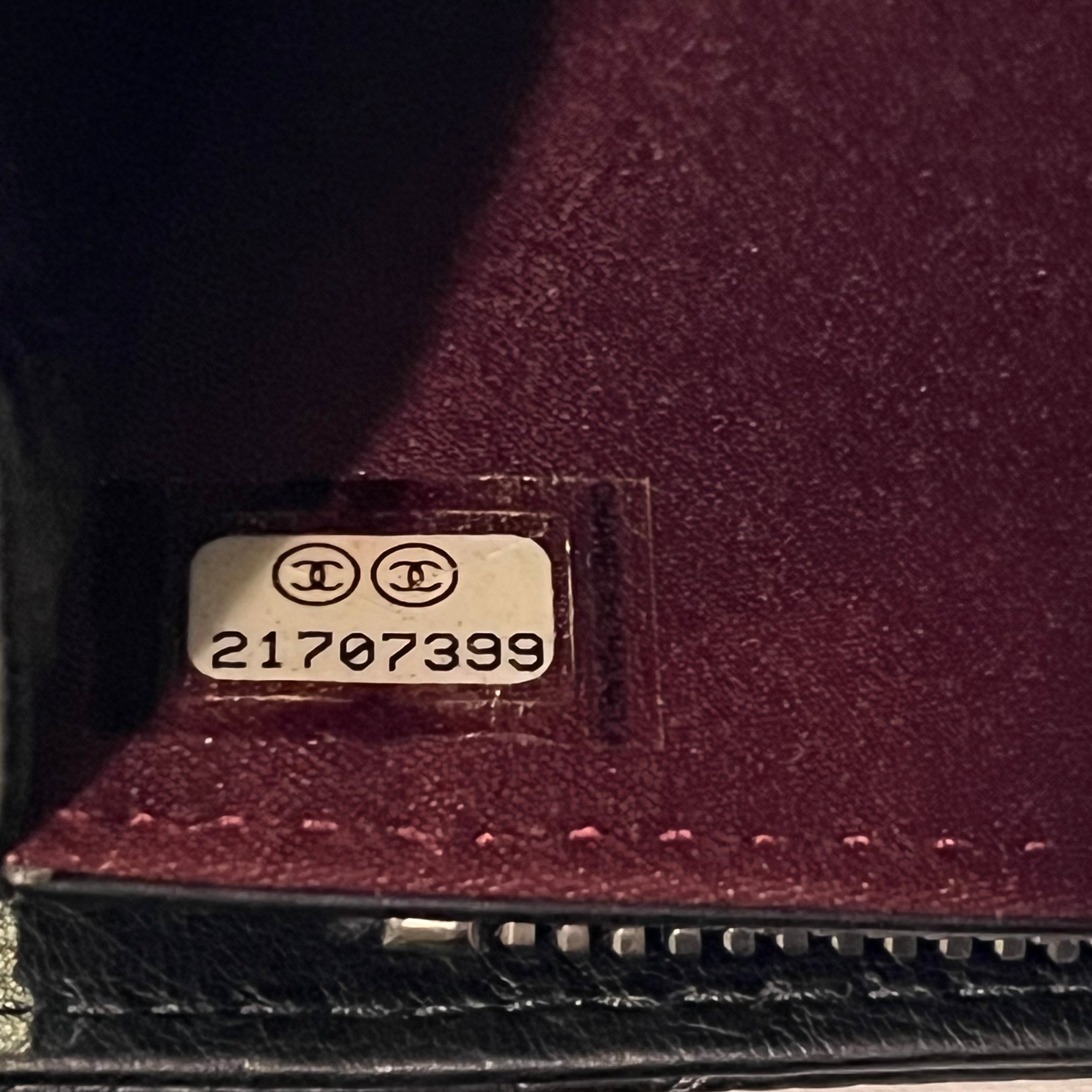 CHL CC Waiter Caviar Crossbody Bag