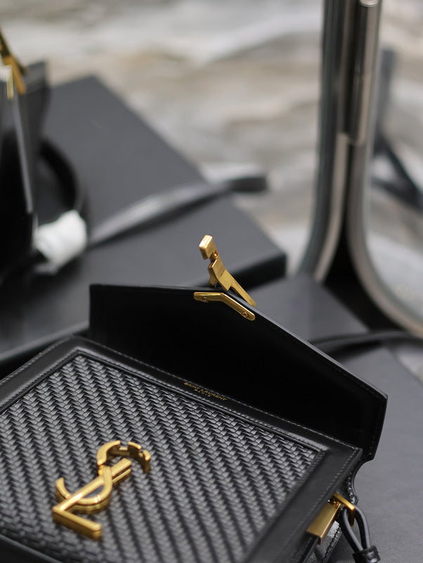BB - YSL Bag - 1833