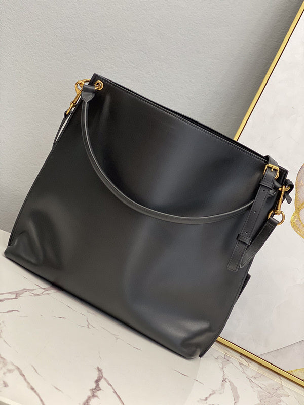 BB - YSL Bag - 2147