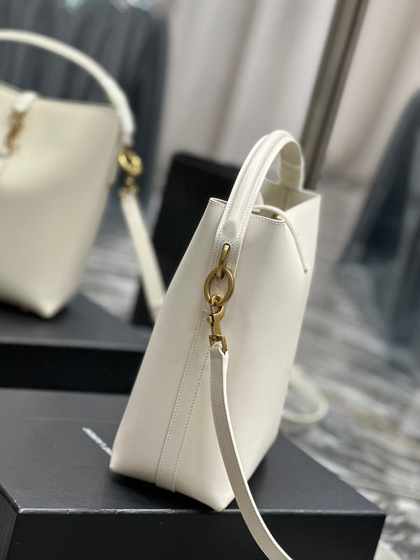 BB - YSL Bag - 3970
