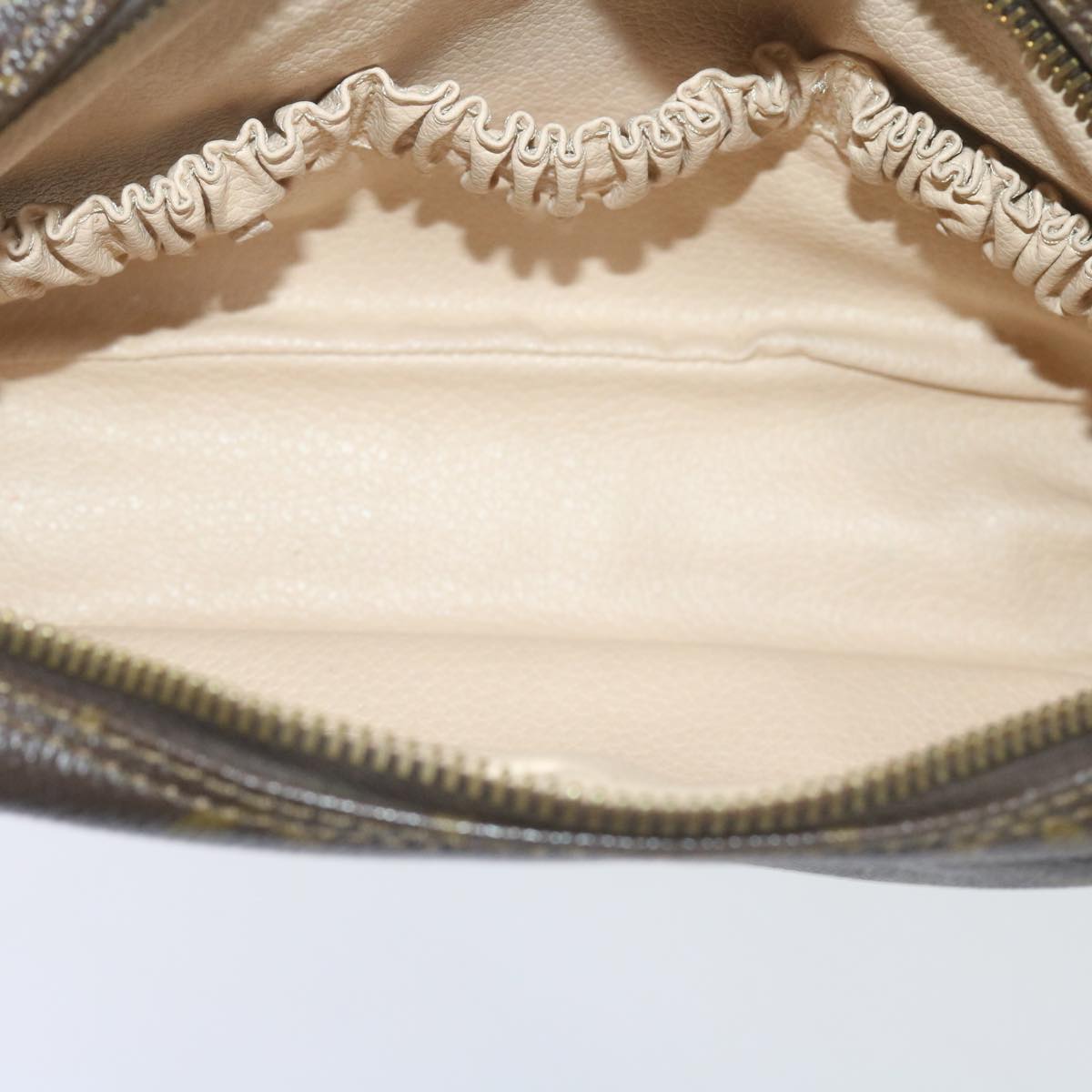 LO-LV bags 864