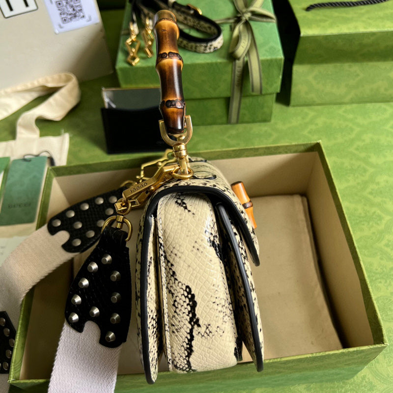LO - GCC Bags - 4997