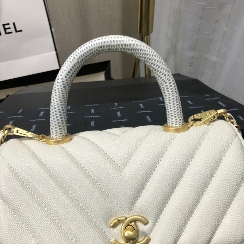 LO - CHL Bags - 1941