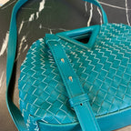 B-VENETA STYLISH HANBAGS FOR WOMEN - 202