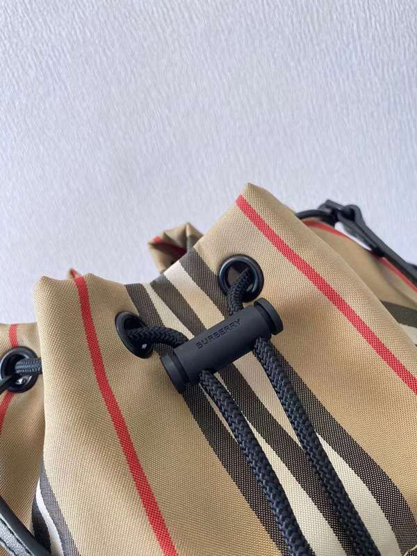LO - B-BERRY BAGS - 030