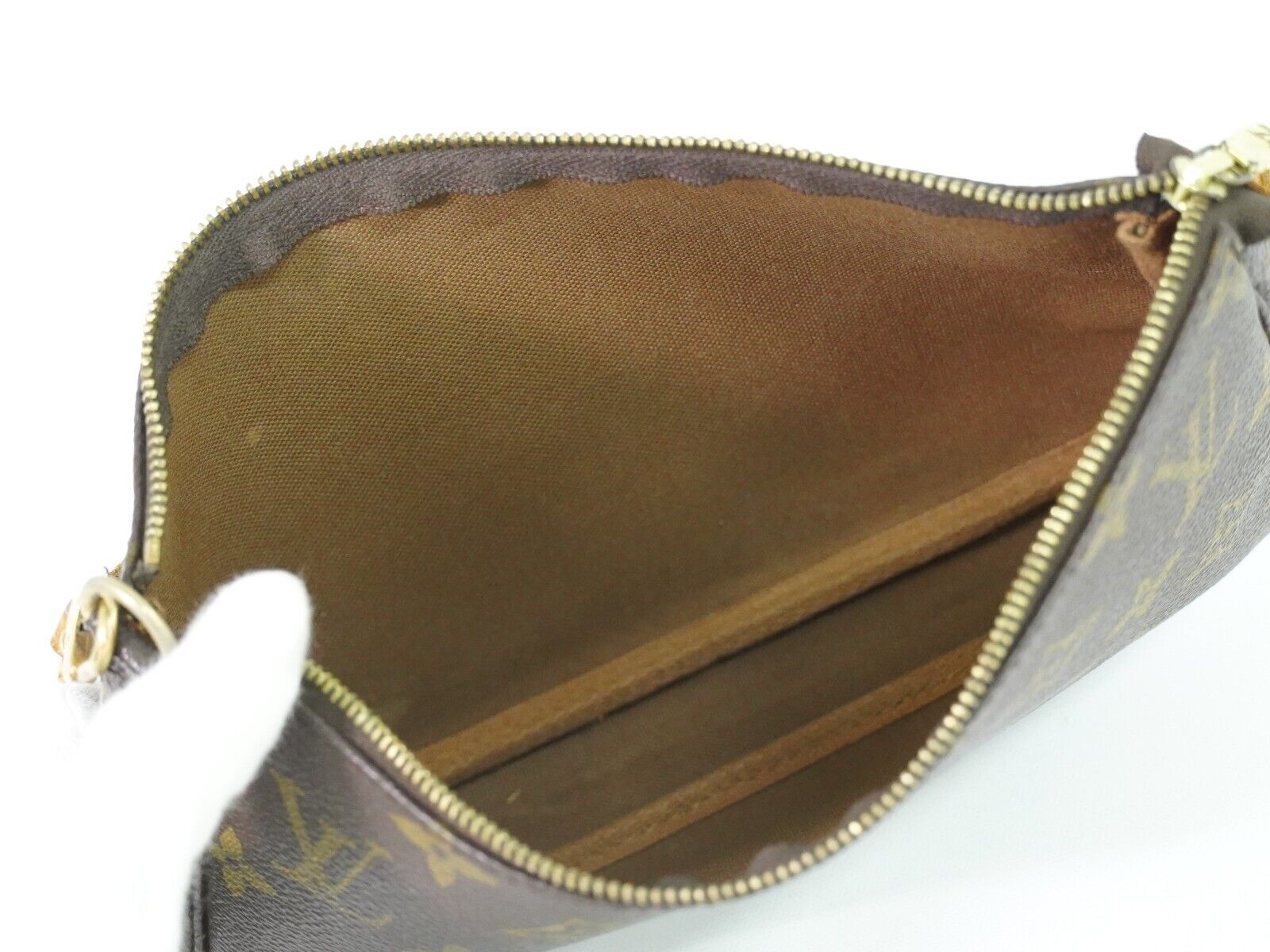 LO-LV bags 1142