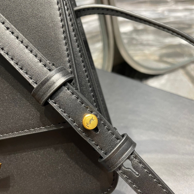 BB - YSL Bag - 3912