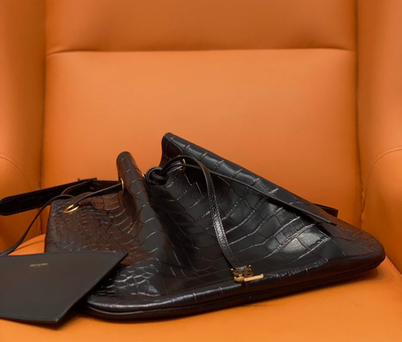 BB - YSL Bag - 2049