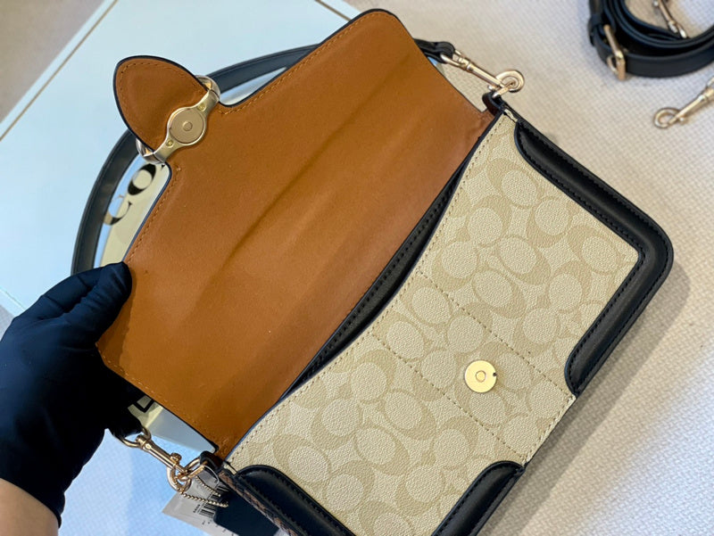LO - CCH Bags - 233