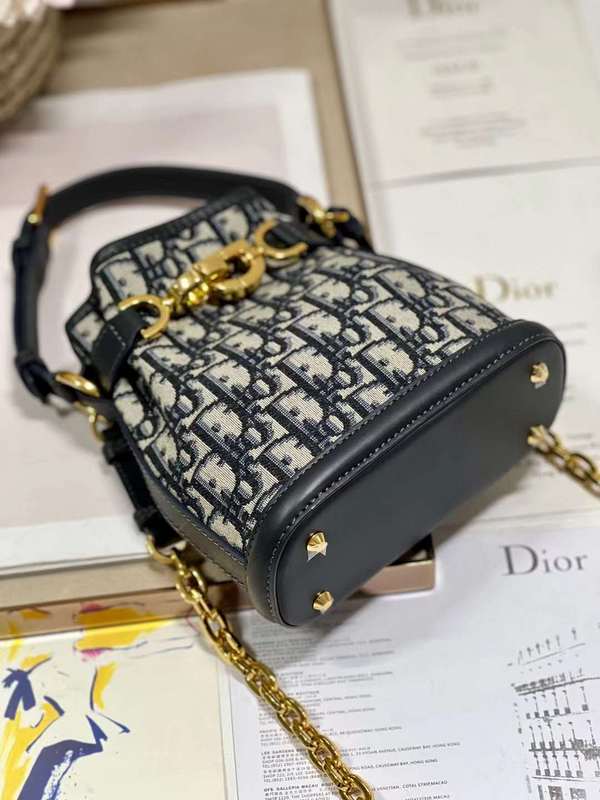 LO - DYOR   BAGS FOR WOMEN - FASHION LUXURY BAGS - 025