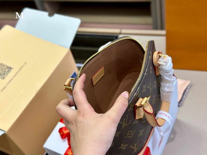 LO - LV Bags - 15013