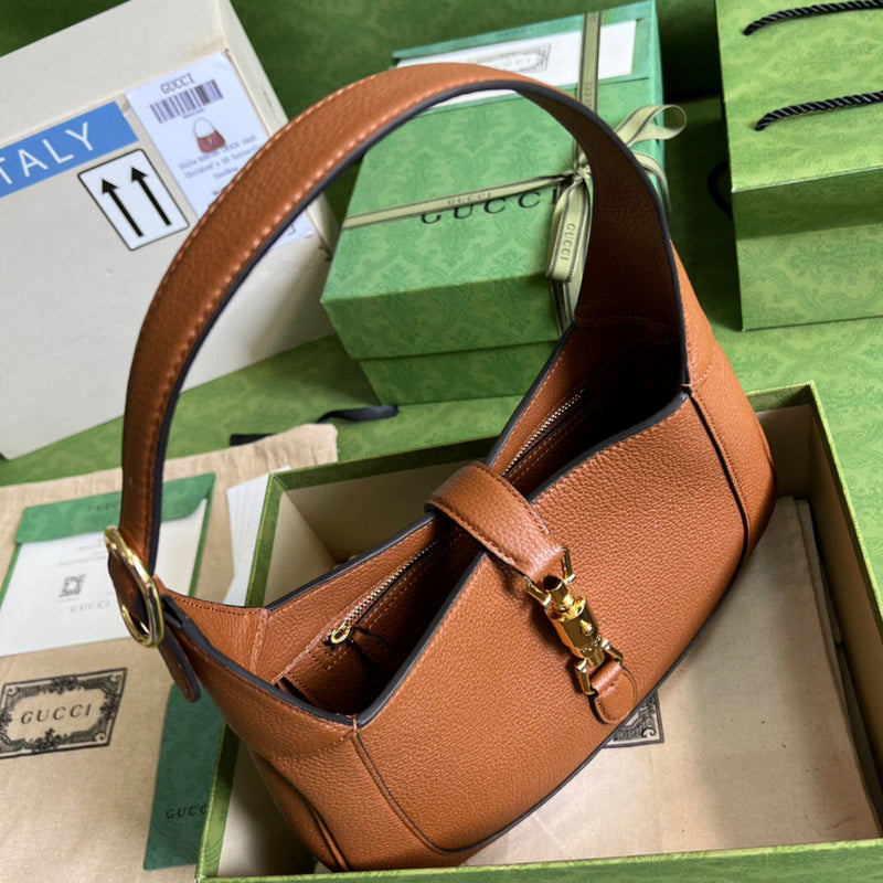 LO - GCC Bags - 4820