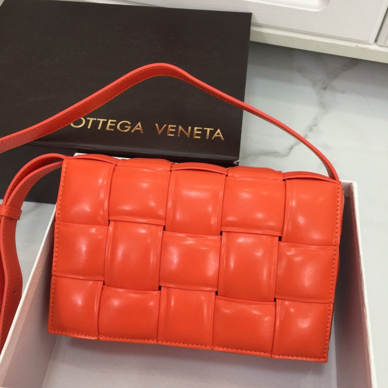 B-VENETA STYLISH HANBAGS FOR WOMEN - 365
