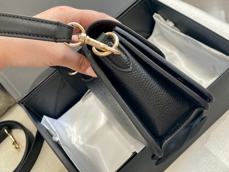 LO - CCH Bags - 323
