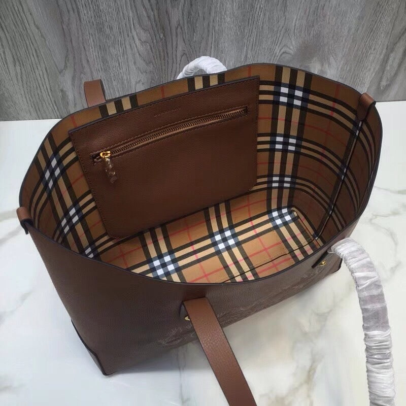 B-Berry - BB  Small Embossed Crest Tote Brown For Women, Bags 13.8in/35LO